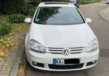VW Golf 198.000 km 3.700 &euro; Karlsruhe 76229