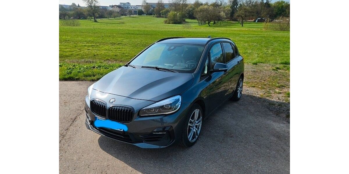 BMW 218 Active Tourer 82.000 km 16.399 &euro; Illingen 75428