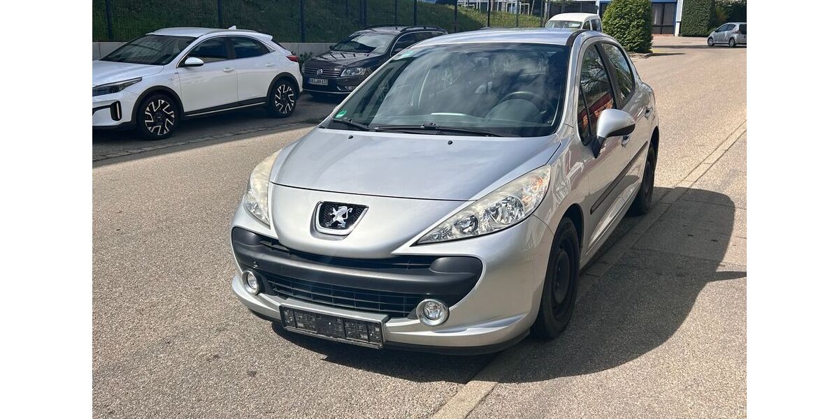 Peugeot 207 81.500 km 2.890 &euro; Leonberg 71229