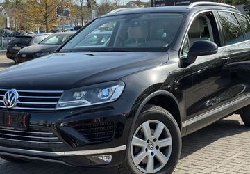 VW Touareg 124.575 km 22.980 &euro; Oberderdingen 75038