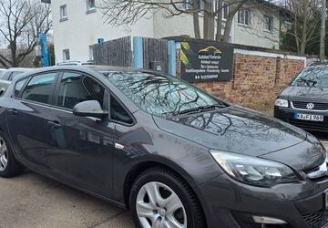 Opel Astra 77.500 km 6.599 &euro; Karlsruhe 76131