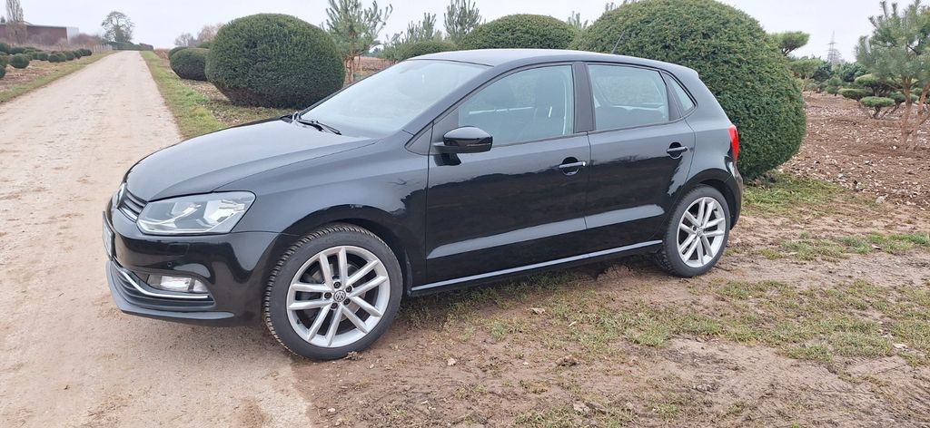 VW Polo 68.000 km 9.499 &euro; Markgröningen 71706