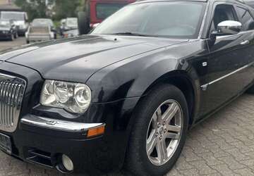 Chrysler 300C 265.000 km 2.400 &euro; Kraichtal 76703