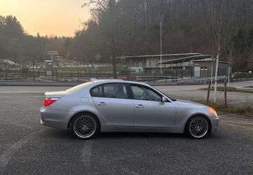 BMW 530 208.000 km 9.490 &euro; Gaggenau 76571