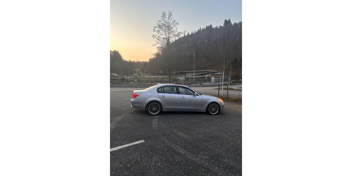 BMW 530 208.000 km 9.490 &euro; Gaggenau 76571