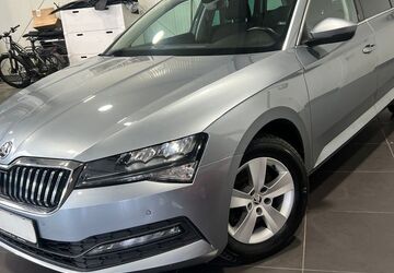 Skoda Superb 123.000 km 17.495 &euro; Bretten 75015