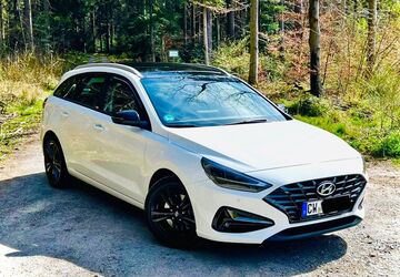 Hyundai i30 96.000 km 14.600 &euro; Bad Herrenalb 76332