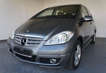 Mercedes-Benz A 180 184.000 km 4.900 &euro; Sindelfingen 71065
