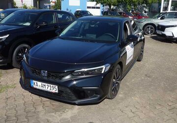 Honda Civic 3.650 km 29.890 &euro; Ettlingen-Bruchhausen 76275