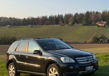 Mercedes-Benz ML 320 323.000 km 6.999 &euro; Bruchsal 76646