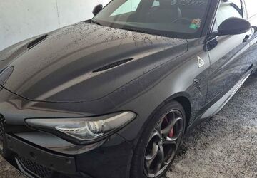 Alfa Romeo Giulia 39.900 km 52.990 &euro; Karlsruhe 76187