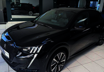 Peugeot 208 83.514 km 15.897 &euro; Pforzheim 75179
