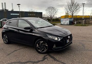 Hyundai i20 47.000 km 17.100 &euro; Karlsruhe 76131
