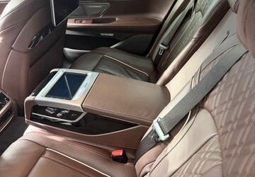 BMW 740 143.000 km 32.130 &euro; Karlsruhe 76199