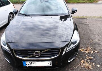 Volvo S60 107.000 km 9.900 &euro; Bad Liebenzell 75378