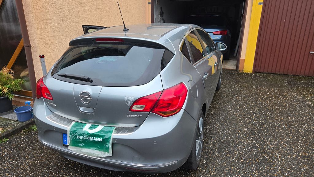 Opel Astra 136.500 km 5.950 &euro; Güglingen 74363