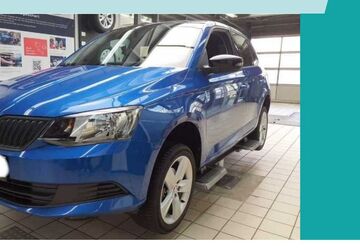 Skoda Fabia 77.000 km 8.930 &euro; Weil der Stadt 71263