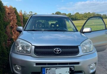 Toyota RAV 4 225.000 km 4.850 &euro; Mühlacker 75417