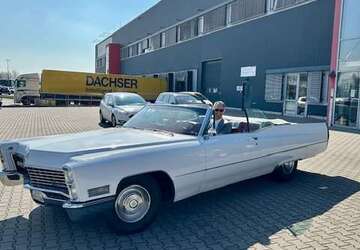 Cadillac Deville 62.000 km 31.900 &euro; Karlsdorf-Neuthard 76689