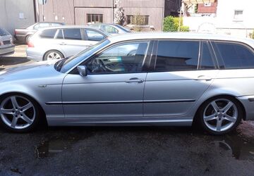 BMW 330 324.000 km 3.950 &euro; Mühlacker 75417