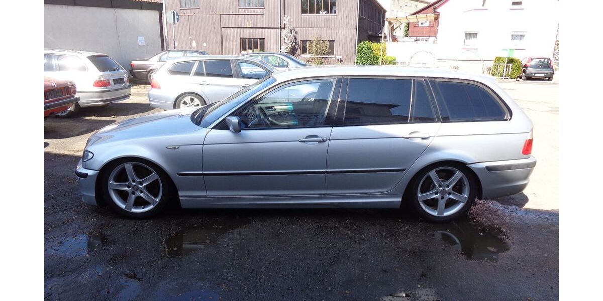 BMW 330 324.000 km 3.950 &euro; Mühlacker 75417