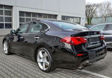 INFINITI Q70 228.600 km 16.500 &euro; Grötzingen 76229