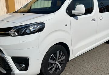 Toyota Proace (Verso) 123.633 km 27.500 &euro; Karlsruhe 76199