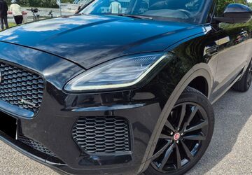 Jaguar E-Pace 165.000 km 19.753 &euro; Karlsruhe 76189