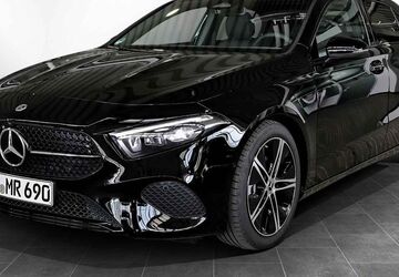 Mercedes-Benz A 200 16.339 km 31.370 &euro; Karlsruhe 76185