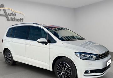 VW Touran 18.900 km 27.999 &euro; Ditzingen (bei Stuttgart) 71254