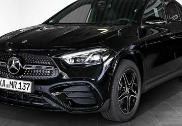 Mercedes-Benz GLA 200 10.808 km 42.988 &euro; Karlsruhe 76185