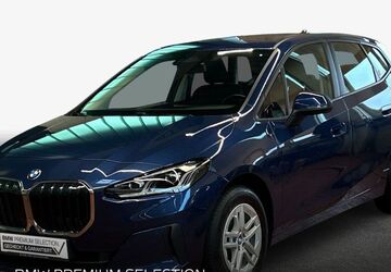 BMW 220 Active Tourer 27.631 km 26.990 &euro; Karlsruhe 76227