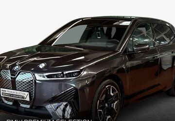 BMW iX 10.931 km 51.990 &euro; Karlsruhe 76227