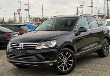 VW Touareg 148.300 km 23.450 &euro; Bruchsal 76646
