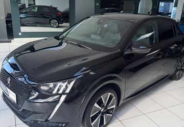Peugeot 208 83.514 km 15.897 &euro; Pforzheim 75179