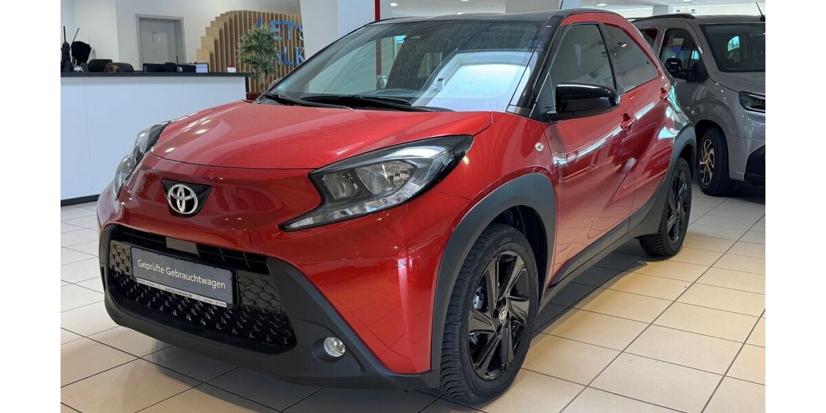 Toyota Aygo (X) 3.661 km 20.650 &euro; Bruchsal 76646