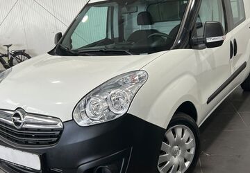Opel Combo 111.000 km 7.495 &euro; Bretten 75015