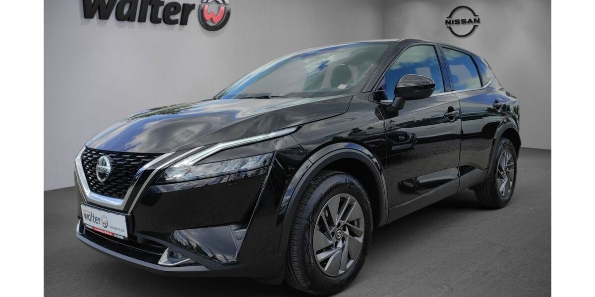 Nissan Qashqai 8.900 km 22.290 &euro; Pforzheim 75177
