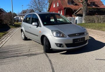 Ford Fiesta 91.000 km 2.500 &euro; Oberreichenbach 75394