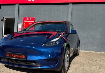 Tesla Model Y 36.285 km 31.999 &euro; Gaggenau 76571