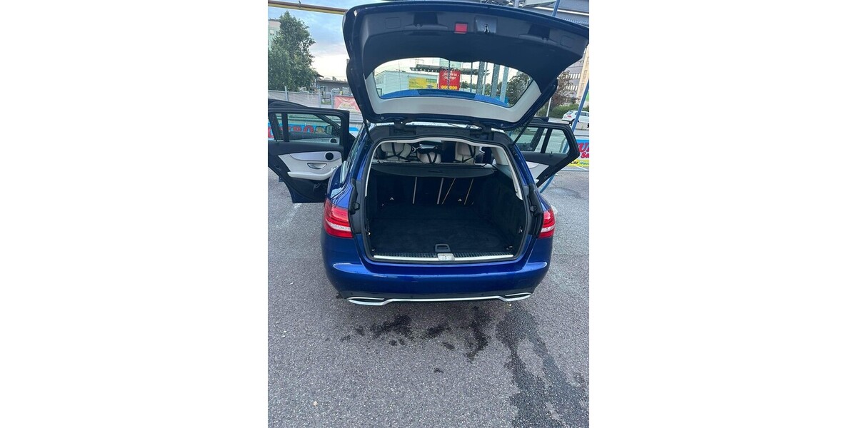 Mercedes-Benz 250 110.500 km 24.500 &euro; Birkenfeld 75217