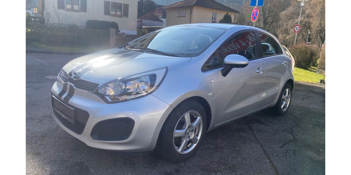 Kia Rio 69.000 km 7.299 &euro; Calw 75365