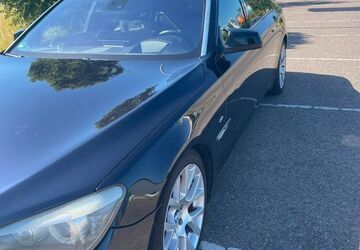 BMW 750 177.000 km 9.100 &euro; Karlsruhe 76185