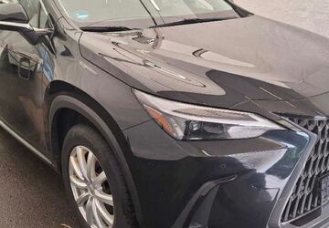 Lexus NX 350h 123.000 km 32.999 &euro; Ditzingen 71254