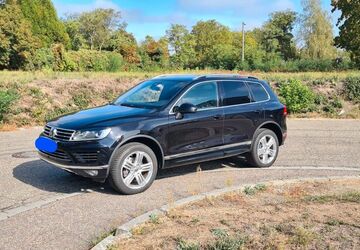 VW Touareg 119.000 km 21.900 &euro; karlsruhe 76199
