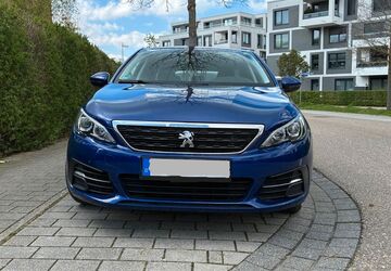 Peugeot 308 104.742 km 10.400 &euro; Pforzheim 75175