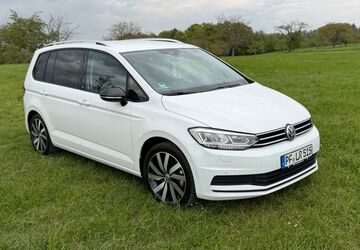 VW Touran 95.300 km 22.900 &euro; Pforzheim 75172