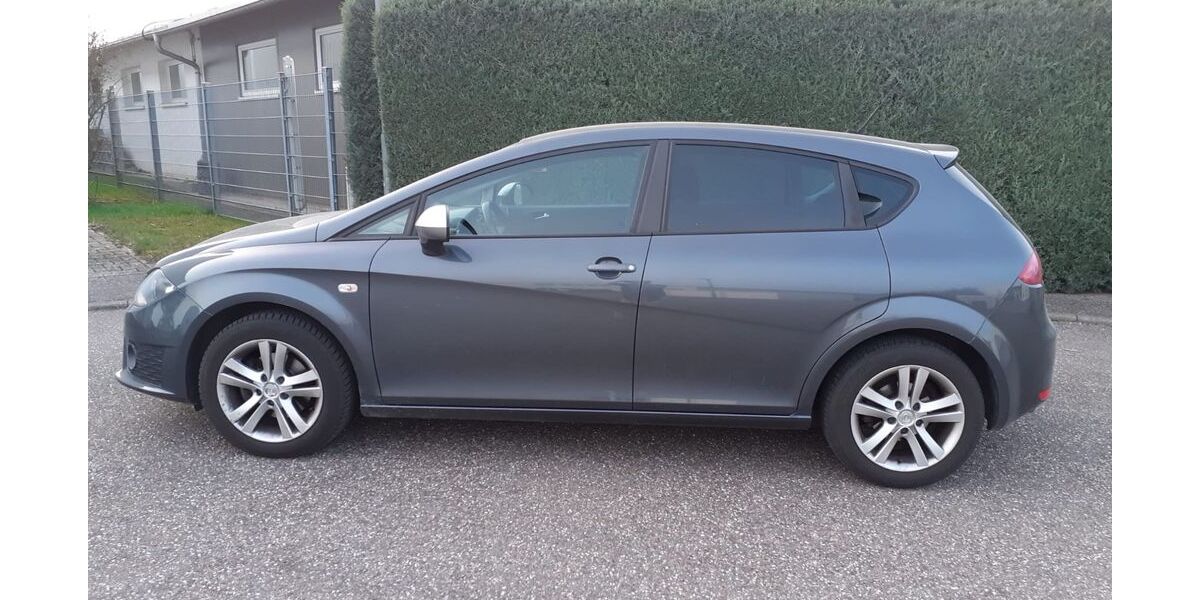 Seat Leon 109.000 km 5.699 &euro; Dürrn 75248