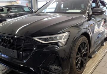 Audi e-tron 48.743 km 40.900 &euro; Ettlingen 76275
