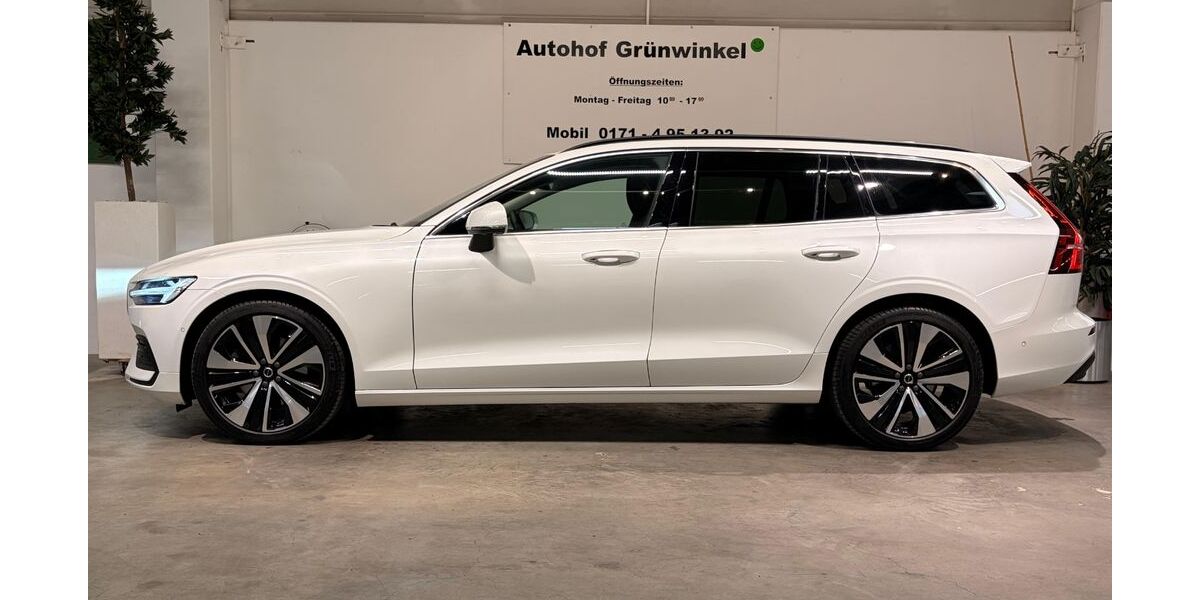 Volvo V60 13.800 km 31.980 &euro; Karlsruhe 76185